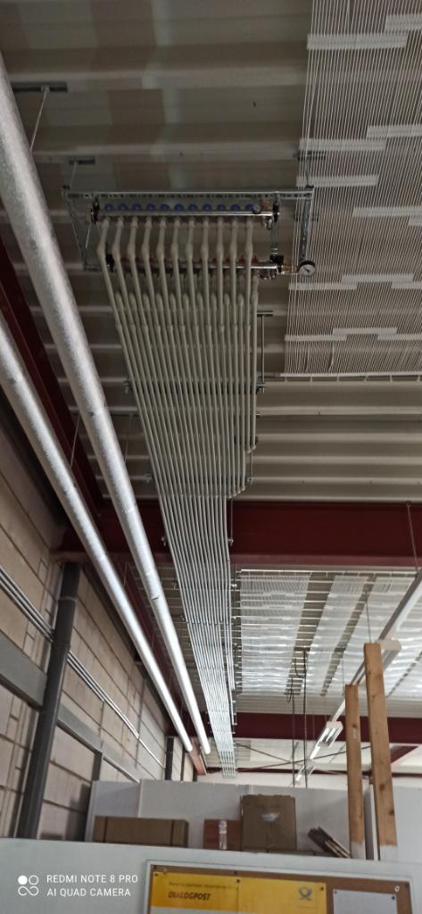 Soffitto climatizzato nella hall industriale 2